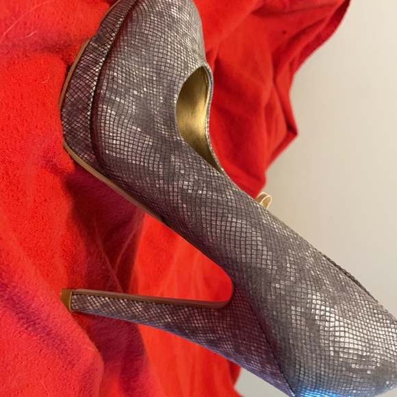 Madden Girl snake skin 5” heels - Picture 10 of 11